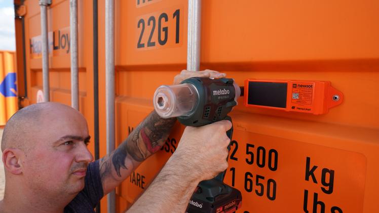Hapag-Lloyd führt flottenweites Container-Tracking ein
