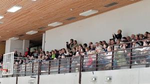 Vollbesetzte Ränge: Begeistert verfolgten die Zuschauer das sportliche Treiben in der Dreifachsporthalle Westerkappeln.