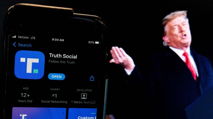 Mit dem Slogan „Follow the Truth“ wird seit dem 21. Februar im App-Store von Apple für die Social-Media-Plattform „Truth Social“ geworben.