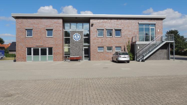 70 Jahre THW in Elmshorn. Im Jahr 2018 bezog das Technische Hilfswerk Ortsverband Elmshorn das neue Gebäude am Geelbeksdamm 3.