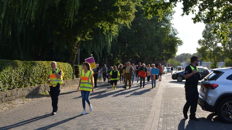 Demo kundgebung delmenhorst querdenker regierungskritiker