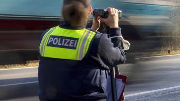 Kist, Waldkindergarten, 24.03.2022, Blitzmarathon 2022, Geschwindigkeitskontrolle der Polizei Bild: Geschwindigkeitskon