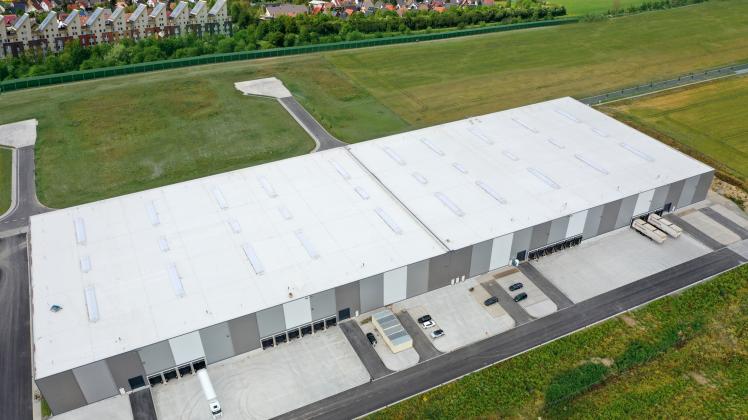 neues Shared Logistics Center von DB Schenker in Rostock-Brinckmansdorf