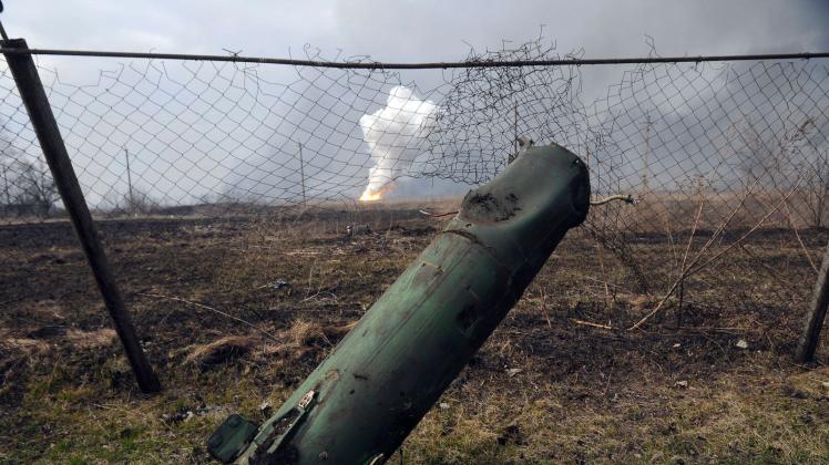 Großbrand in einem ukrainischen Munitionslager