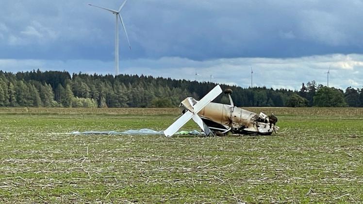 Pilot stirbt bei Absturz eines Kleinflugzeugs