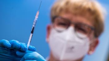 Coronavirus - Impfstart in Schulen und Kitas