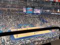Basketball mit Balken: Leichte Sichtbehinderung in der Berliner Arena. Foto: Schlaack