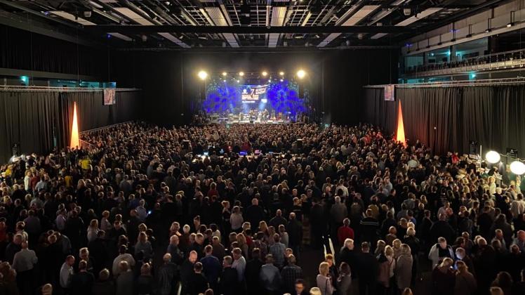 Weit über 3000 Besucher waren beim Benefizkonzert 2020 in der Lingener Emslandarena