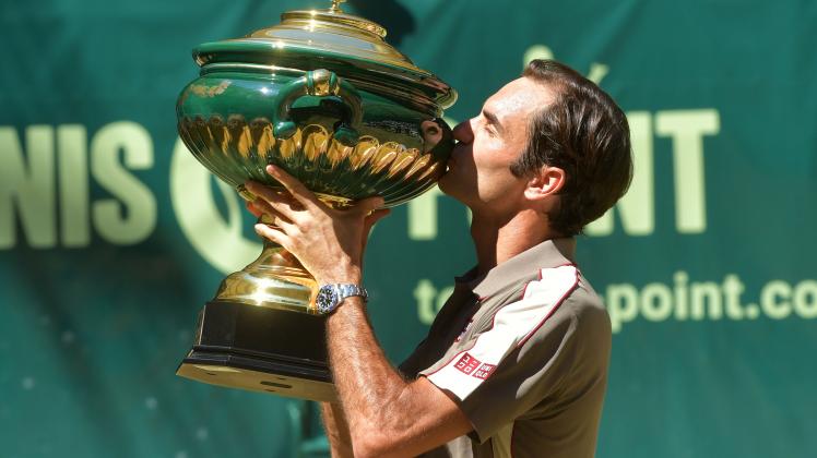 Noventi Open 2019 Siegerehrung und Spiel mit Roger Federer