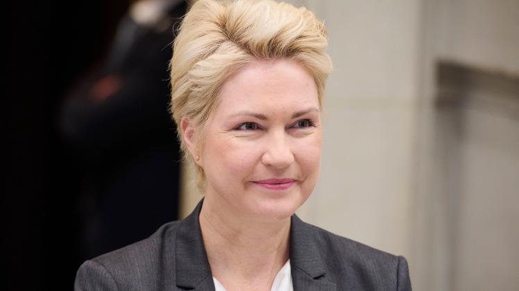Sitzung des Bundesrates in Berlin Manuela Schwesig (Ministerpräsidentin von Mecklenburg-Vorpommern, SPD) während eines