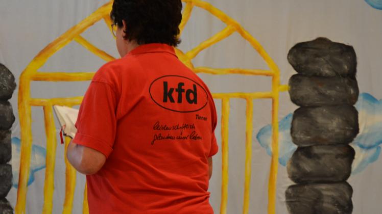 author Das 100-jährige Bestehen feiern in diesen Tagen die Mitglieder der KFD-Tinnen. Was einst als Mütterverein begann, ist heute zu einer wichtigen Institution geworden mit vielfältigen Aufgaben.