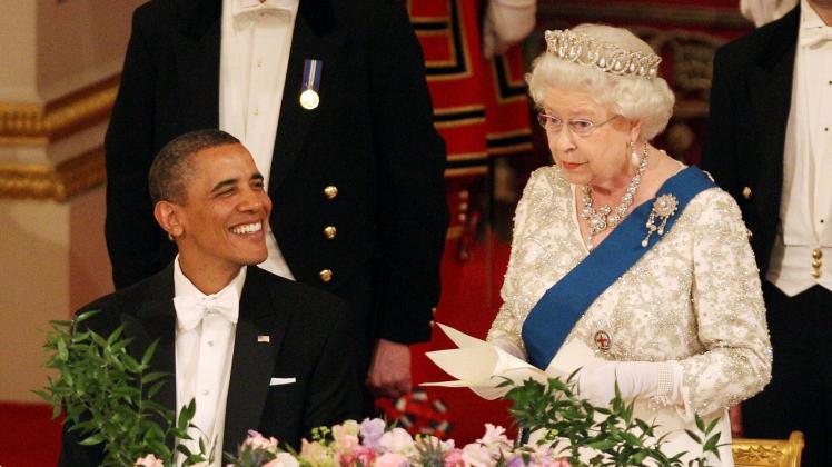 Queen Elizabeth II. und Barack Obama