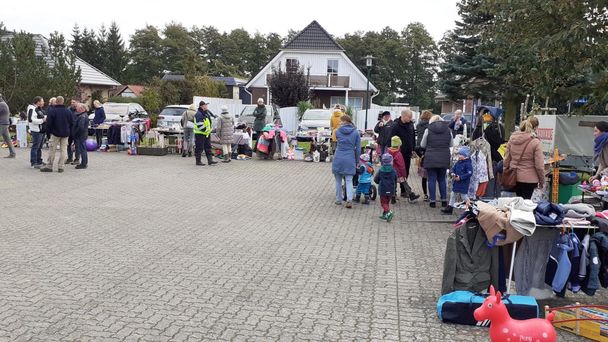Flohmarkt in Seehof startet am Wochenende SVZ