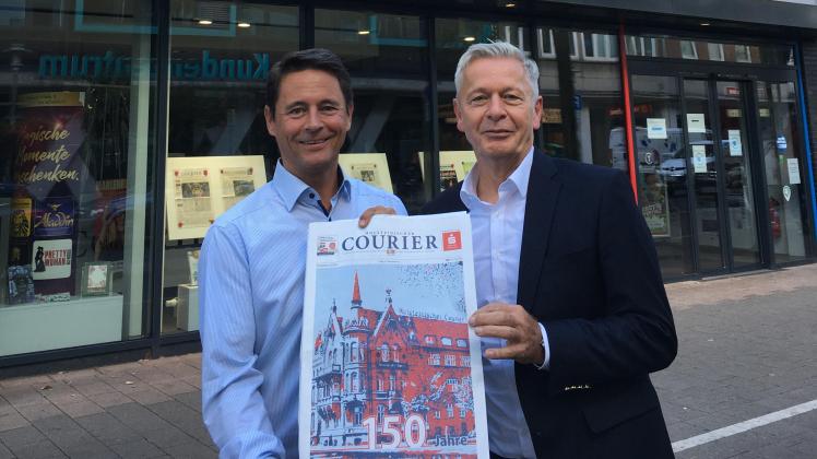 Reporter-Chef Hannes Harding und Verlagshausleiter Georg Elbers sprechen anlässlich des 150-jährigen Bestehens des Holsteinischen Couriers über das Zeitungsgeschäft.