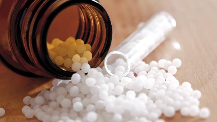 Homeopathic pills PUBLICATIONxINxGERxSUIxAUTxHUNxONLY 08954CS U