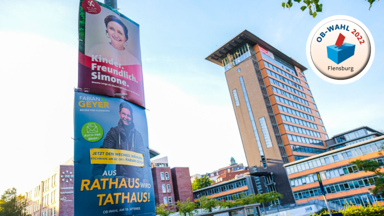 Während Fabian Geyer seine Wahlplakate mit einem sogenannten Störer bereits auf den aktuellen Stand gebracht hat, weisen die Plakate von Simone Lange noch auf den 18. September als Wahltermin hin.