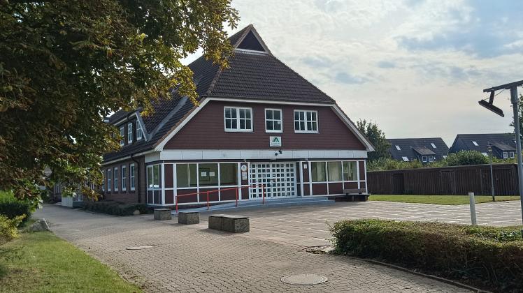 Die Jugendherberge in Schönberg war auch schon eines von zwei Impfzentren im Kreis Plön. Jetzt soll des zu einer Notunterkunft für Flüchtlinge werden.