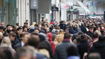 Nordrhein-Westfalens Einwohnerzahl wächst auf über 18 Millionen