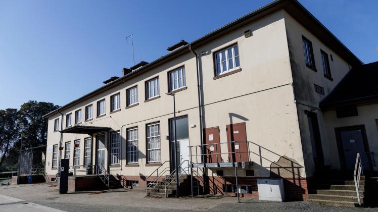 Die Hochschule Osnabrück bekommt 3,36 Millionen Euro für die Einrichtung eines Startup-Labs in einem Gebäude neben dem Leisen Speicher im Hafen Osnabrück, aufgenommen am 21.09.2022. Foto: David Ebener ***Stichworte*** Startup-Lab, dam-archiv