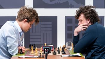 Magnus Carlsen und Hans Niemann