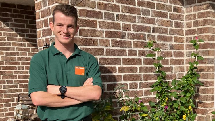 Michel Schultz ist dualer Student bei Kähler Hochbau in Itzehoe. Er ist erster Landessieger  im Beton- und Stahlbetonbauer-Handwerk.