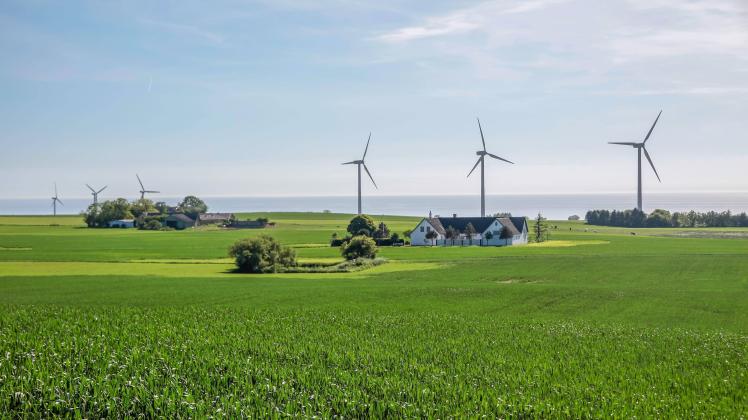wind park and green fields on bornholm Copyright: xlandscapefreakx Panthermedia09786430