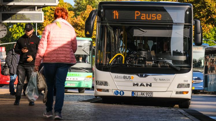 Sebastian Iwersen In der kommenden Woche streiken die Busfahrerinnen und Busfahrer von Montagmorgen bis Freitagabend. Das wird auch in Flensburg Auswirkungen haben.