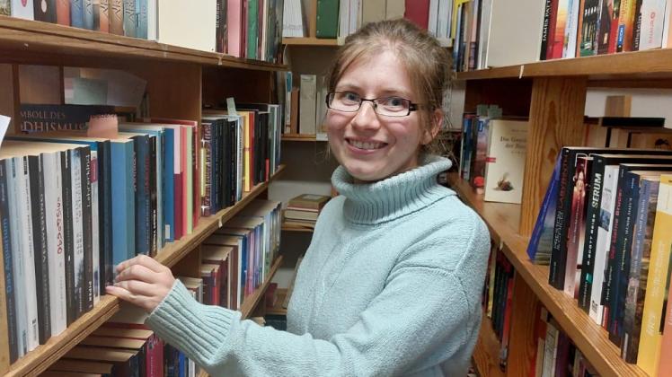 Uetersen Marion Lagoda stellt den Roman Garten über der Elbe vor