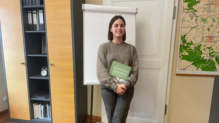 Die Gymnasiastin Ilayda-Ceren Alp unterrichtete parallel zu ihren eigenen Abiturprüfungen Flüchtlingskindern aus der Ukraine. 