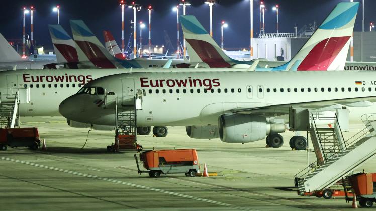 Eurowings-Pilotenstreik um Mitternacht gestartet