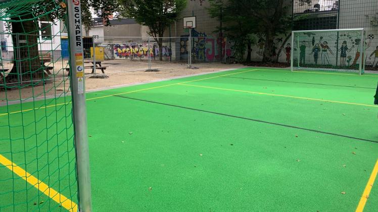 Neues Spielfeld am Jugendhaus Wittekindstraße.