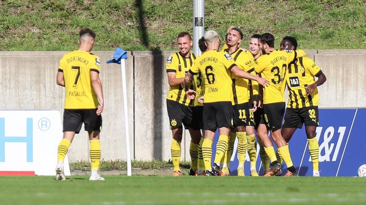 Fussball, 3.Liga Saison 2022/2023 12.Spieltag Borussia Dortmund II - MSV Duisburg 16.10.2022, Stadion am Zoo Wuppertal
