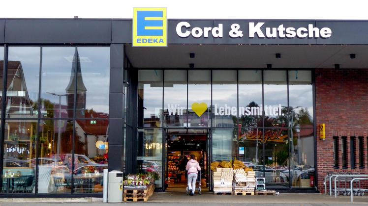 Trotz Energiepreisexplosion ändert sich für Kunden nichts im Edeka-Markt Cord und Kutsche an der Bahnhofstraße in Alt-Lotte.