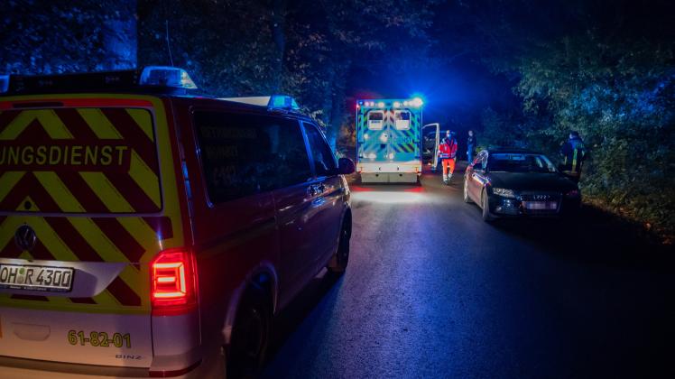 Bei einem schweren Unfall zwischen Sierhagen und Kassau wurde eine 19-jährige Motorradfahrerin schwer verletzt.
