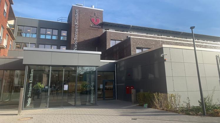 Der Blick auf den neuen Eingangsbereich der Niels-Stensen-Kliniken in Bramsche.