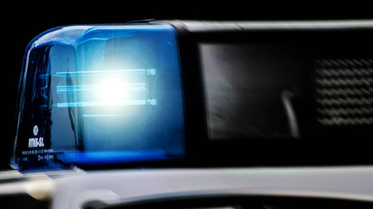 Bamberg, Deutschland 01. Oktober 2022: Themenbilder - Symbolbilder - Polizei Blaulicht - 2022 Ein Einsatzfahrzeug der Po