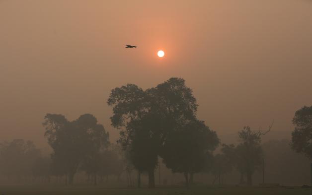 Was aussieht wie Nebel, ist dreckige, staubige Luft. Was aussieht wie Nebel, ist dreckige, staubige Luft.