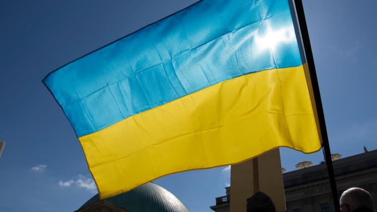 Ukraine-Krieg - Anti-Kriegs-Demo in Berlin