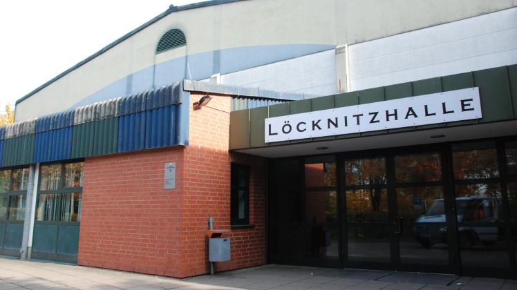 Ab Januar sind Einnahmen aus der Löcknitzhalle mit 19 Prozent umsatzsteuerpflichtig, die die Gemeinde Karstädt abführen muss. Die Abgeordnete wollen aber die Nutzungsgebühr jedoch nicht erhöhen. 