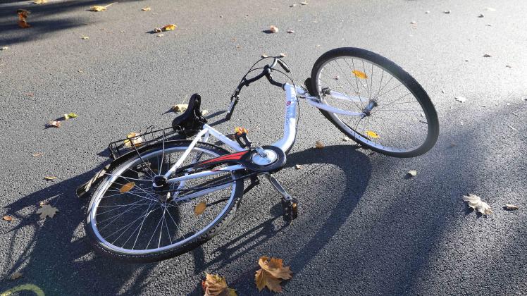 Das Fahrrad nach dem Unfall.