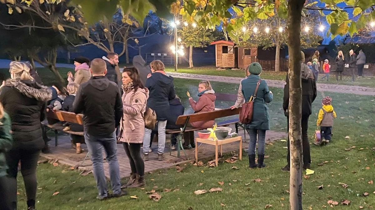 (Plus) Lichterfest 2022 in Golchen SVZ