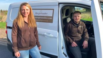 Brötchenlieferdienst Morgenzauber aus Melle liefert auch im Altkreis Wittlage; Gründer Erika Saam und Dennis Bastet