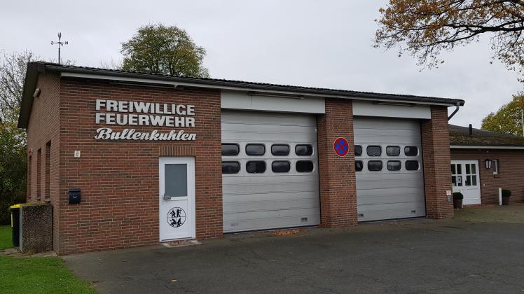 Im Gerätehaus von Bullenkuhlen muss umgebaut werden, um die Auflagen der Feuerwehr-Unfallkasse zu erfüllen.