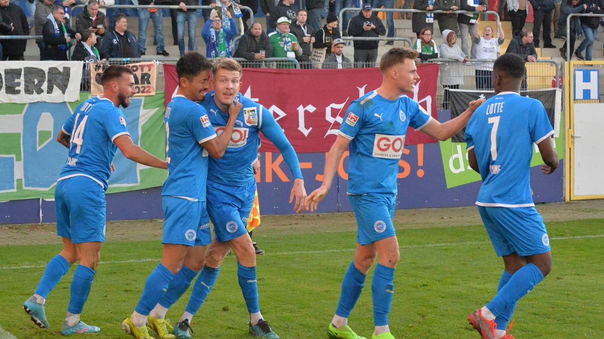 Fußball Lotte dreht 02Rückstand.