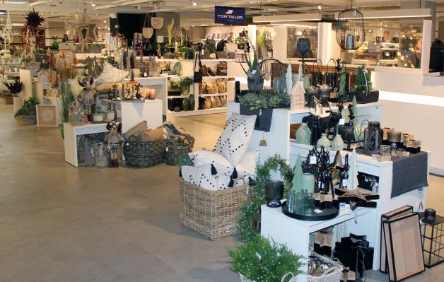 Blick in die „Boutique“ bei Möbel Jessen. Blick in die „Boutique“ bei Möbel Jessen.