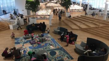 Helsinki hat schon seinen „Dritten Ort“: So sieht das Leben im Begegnungszentrum aus