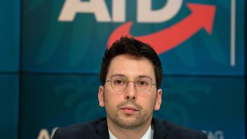 Hohloch will Wiederaufnahme von Kalbitz in die AfD verhindern