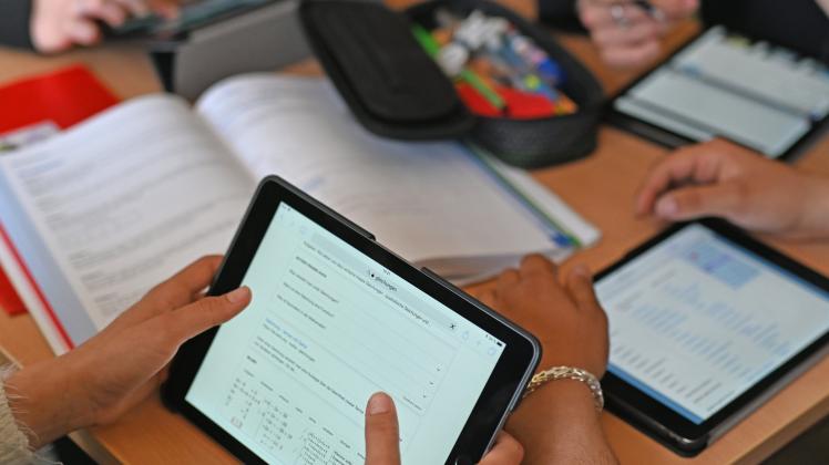 Digitaler Unterricht gegen Lehrermangel