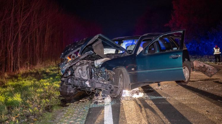 B76 Bei Fahrdorf: Fünf Schwerletzte Nach Unfall | SHZ