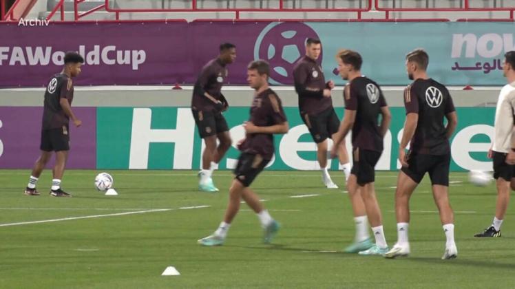 Nach Niederlage: Das sagt Trainer Flick zum drohenden WM-Aus Nach Niederlage: Das sagt Trainer Flick zum drohenden WM-Aus